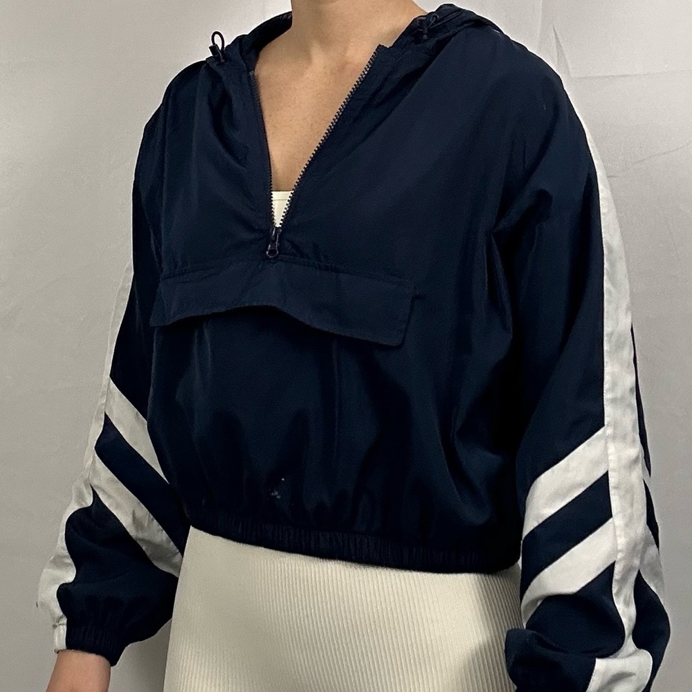 Forever 21 blue croptop windbreaker